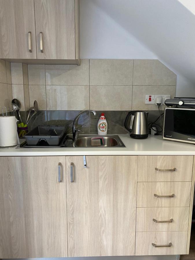 Modern City Center Appartment Saripolou Limassol Exterior foto